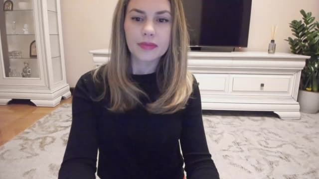 Gallery image thumbnail from Lu126's myfreecams stream on, 12/19/2023, 04:03 image 18 of 20