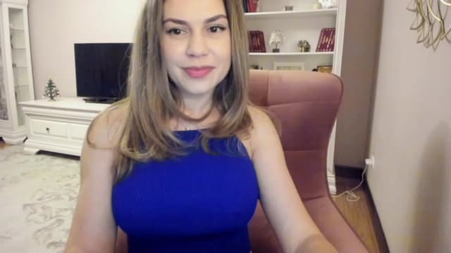 Gallery image thumbnail from Lu126's myfreecams stream on, 01/03/2024, 04:43 image 16 of 20