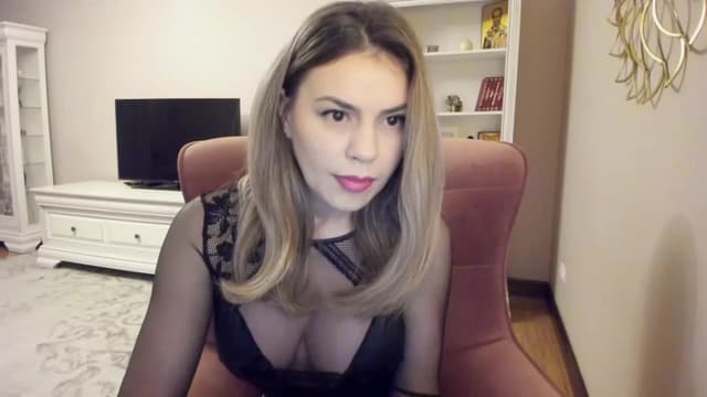 Gallery image thumbnail from Lu126's myfreecams stream on, 01/24/2024, 03:28 image 9 of 20