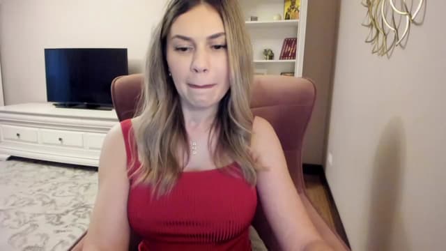 Gallery image thumbnail from Lu126's myfreecams stream on, 02/23/2024, 05:51 image 17 of 20