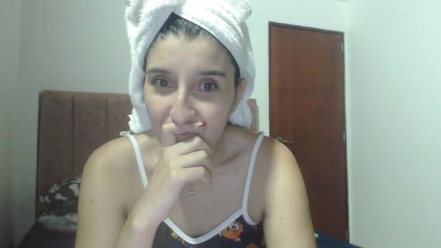 Gallery image thumbnail from Mao02's myfreecams stream on, 01/25/2025, 03:49 image 19 of 20