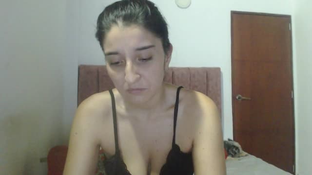 Gallery image thumbnail from Mao02's myfreecams stream on, 04/15/2025, 13:36 image 14 of 20