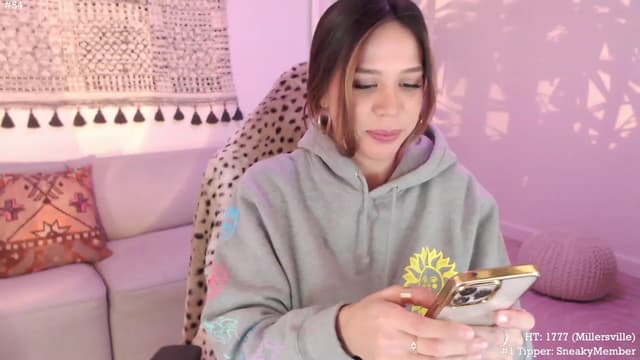 Gallery image thumbnail from Marie's myfreecams stream on, 11/18/2022, 06:19 image 17 of 20