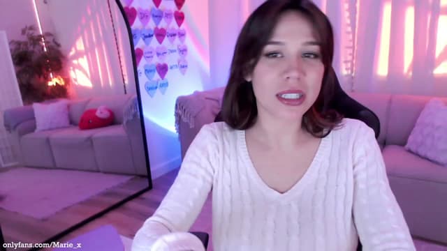 Gallery image thumbnail from Marie's myfreecams stream on, 02/08/2023, 06:47 image 5 of 20