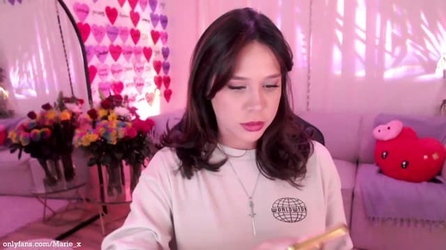 Gallery image thumbnail from Marie's myfreecams stream on, 02/18/2023, 03:03 image 2 of 20