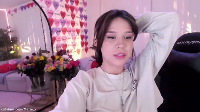 Gallery image thumbnail from Marie's myfreecams stream on, 02/18/2023, 06:24 image 1 of 20