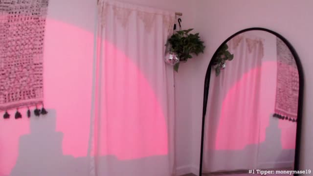 Gallery image thumbnail from Marie's myfreecams stream on, 05/01/2023, 06:27 image 12 of 20