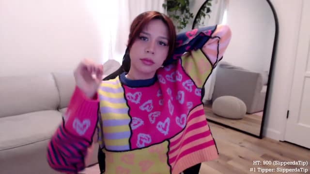 Gallery image thumbnail from Marie's myfreecams stream on, 11/20/2023, 23:50 image 11 of 20