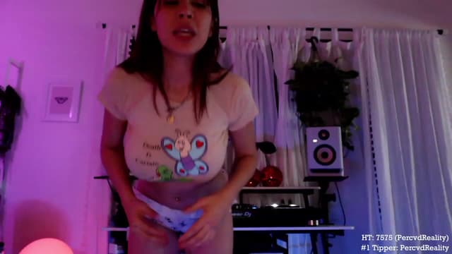 Gallery image thumbnail from Marie's myfreecams stream on, 11/22/2023, 01:35 image 20 of 20