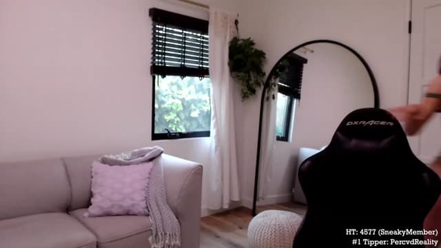 Gallery image thumbnail from Marie's myfreecams stream on, 11/29/2023, 24:40 image 16 of 20