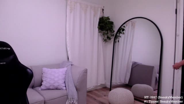 Gallery image thumbnail from Marie's myfreecams stream on, 11/30/2023, 05:59 image 17 of 20