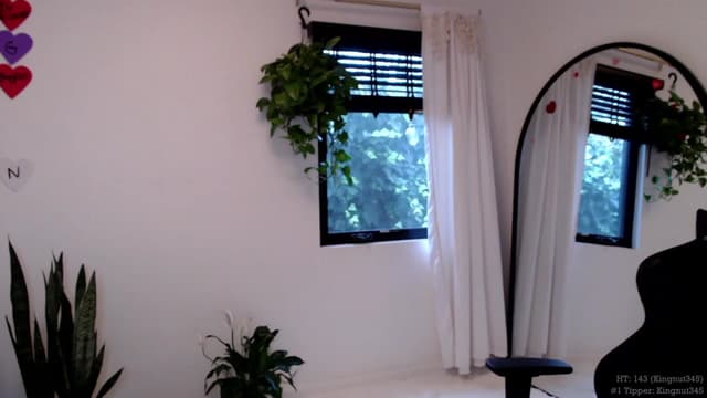 Gallery image thumbnail from Marie's myfreecams stream on, 02/08/2024, 01:16 image 2 of 20