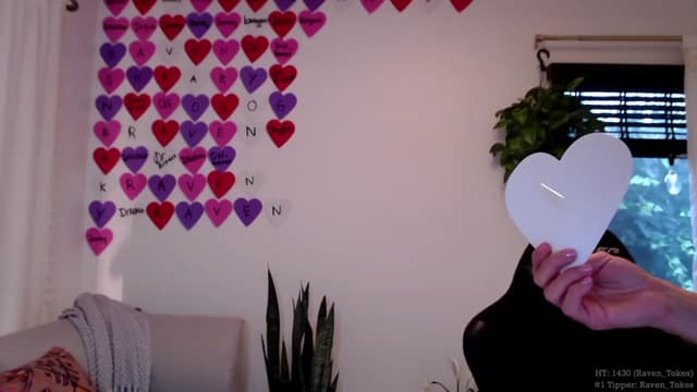 Gallery image thumbnail from Marie's myfreecams stream on, 02/08/2024, 01:16 image 16 of 20