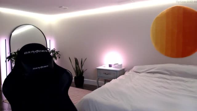 Gallery image thumbnail from Marie's myfreecams stream on, 12/12/2024, 22:39 image 18 of 20