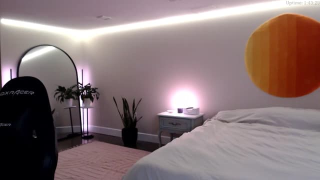 Gallery image thumbnail from Marie's myfreecams stream on, 12/13/2024, 24:01 image 4 of 20
