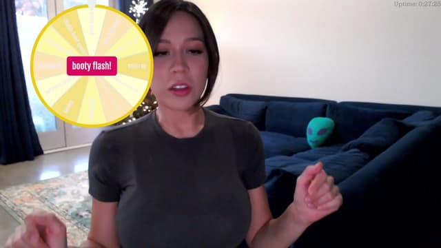 Gallery image thumbnail from Marie's myfreecams stream on, 12/19/2024, 05:20 image 1 of 20
