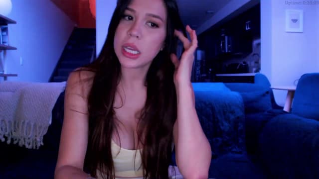 Gallery image thumbnail from Marie's myfreecams stream on, 12/27/2024, 04:29 image 7 of 20