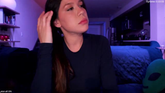 Gallery image thumbnail from Marie's myfreecams stream on, 01/11/2025, 04:31 image 2 of 20
