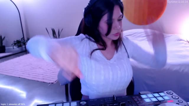 Gallery image thumbnail from Marie's myfreecams stream on, 01/29/2025, 03:31 image 13 of 20