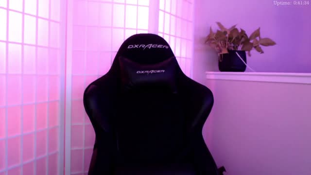 Gallery image thumbnail from Marie's myfreecams stream on, 02/14/2025, 23:12 image 8 of 20