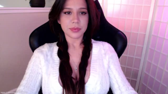Gallery image thumbnail from Marie's myfreecams stream on, 02/22/2025, 01:44 image 15 of 20
