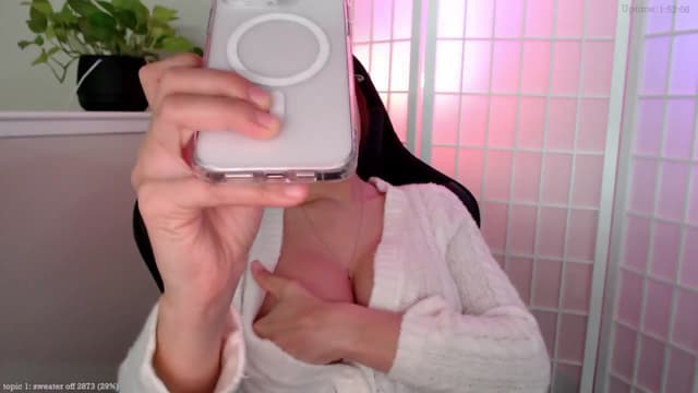 Gallery image thumbnail from Marie's myfreecams stream on, 02/22/2025, 01:44 image 12 of 20