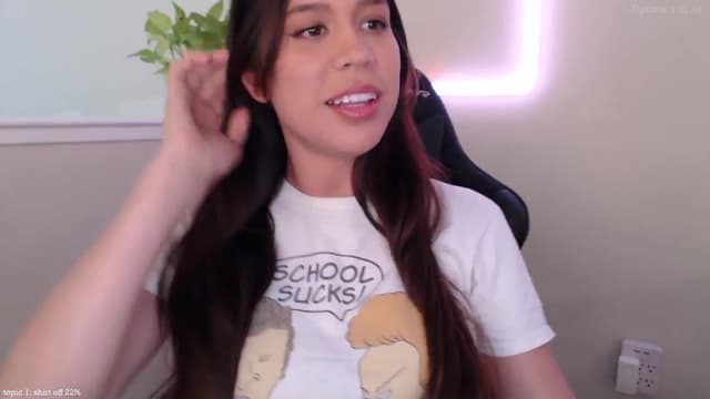Gallery image thumbnail from Marie's myfreecams stream on, 03/29/2025, 24:05 image 10 of 20