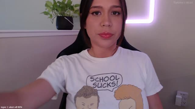 Gallery image thumbnail from Marie's myfreecams stream on, 03/29/2025, 01:52 image 5 of 20