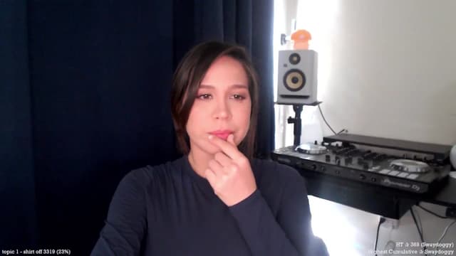 Gallery image thumbnail from Marie's myfreecams stream on, 04/02/2025, 23:01 image 7 of 20