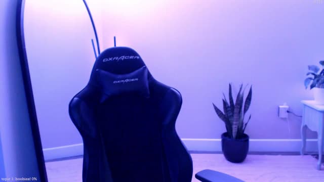 Gallery image thumbnail from Marie's myfreecams stream on, 06/21/2025, 02:08 image 2 of 20