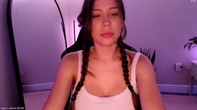 Gallery image thumbnail from Marie's myfreecams stream on, 06/25/2025, 21:37 image 14 of 20