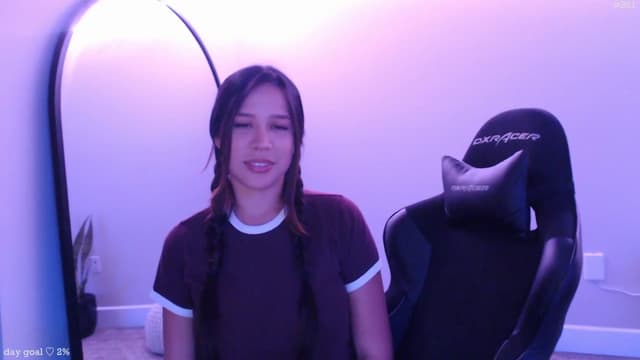 Gallery image thumbnail from Marie's myfreecams stream on, 09/30/2025, 22:48 image 5 of 20