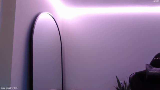 Gallery image thumbnail from Marie's myfreecams stream on, 01/09/2026, 24:06 image 10 of 20