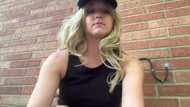 Gallery image thumbnail from Mazie's myfreecams stream on, 07/07/2026, 23:55 image 20 of 20