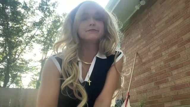 Gallery image thumbnail from Mazie's myfreecams stream on, 07/08/2026, 22:52 image 5 of 20