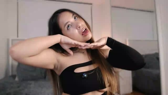 Gallery image thumbnail from Megui's myfreecams stream on, 06/25/2026, 10:50 image 18 of 20