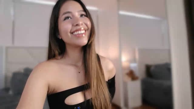Gallery image thumbnail from Megui's myfreecams stream on, 06/25/2026, 13:13 image 7 of 20