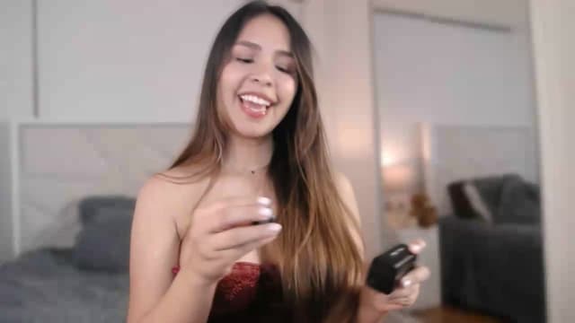 Gallery image thumbnail from Megui's myfreecams stream on, 07/28/2026, 03:10 image 3 of 20