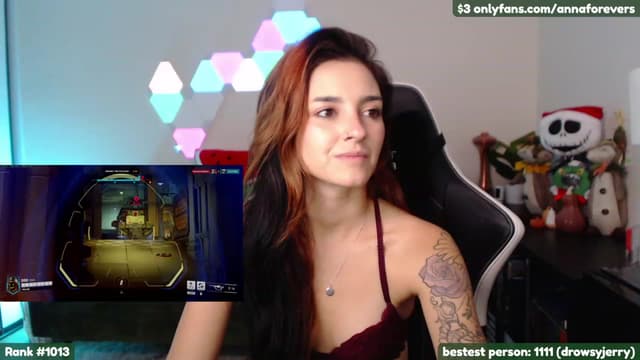 Gallery image thumbnail from Melon's myfreecams stream on, 11/16/2022, 08:12 image 10 of 20