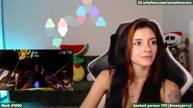 Gallery image thumbnail from Melon's myfreecams stream on, 11/16/2022, 08:12 image 20 of 20