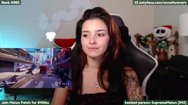 Gallery image thumbnail from Melon's myfreecams stream on, 11/17/2022, 04:42 image 9 of 20