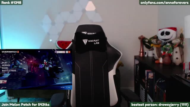 Gallery image thumbnail from Melon's myfreecams stream on, 11/23/2022, 04:58 image 5 of 20