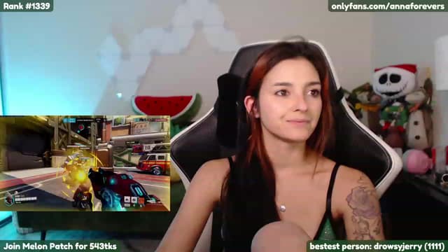 Gallery image thumbnail from Melon's myfreecams stream on, 11/23/2022, 04:58 image 11 of 20