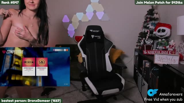 Gallery image thumbnail from Melon's myfreecams stream on, 01/02/2023, 05:35 image 17 of 20