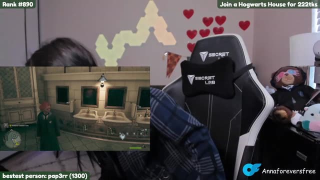 Gallery image thumbnail from Melon's myfreecams stream on, 02/14/2023, 24:51 image 17 of 20
