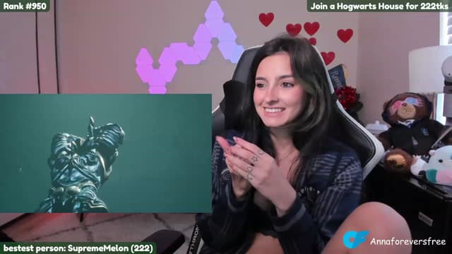 Gallery image thumbnail from Melon's myfreecams stream on, 02/14/2023, 01:28 image 4 of 20
