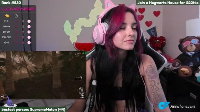 Gallery image thumbnail from Melon's myfreecams stream on, 03/01/2023, 24:06 image 7 of 20