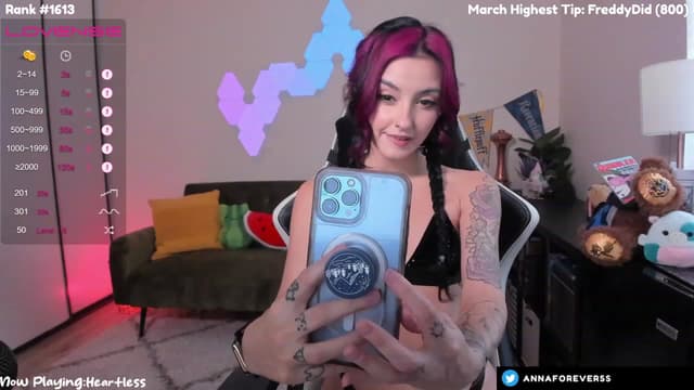 Gallery image thumbnail from Melon's myfreecams stream on, 03/11/2023, 24:47 image 1 of 20