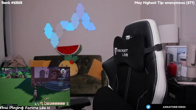 Gallery image thumbnail from Melon's myfreecams stream on, 08/19/2023, 03:34 image 16 of 20