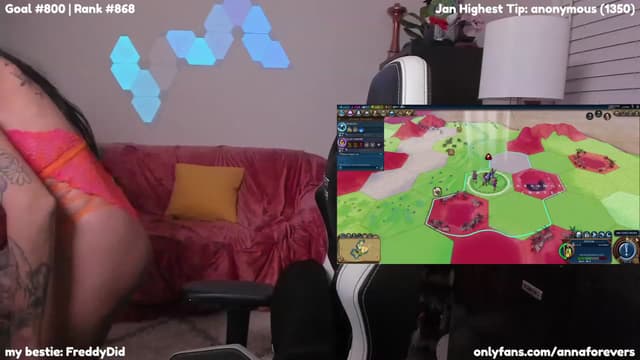 Gallery image thumbnail from Melon's myfreecams stream on, 01/11/2024, 02:35 image 10 of 20